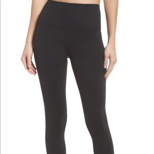 Zella Live In High Waist Crop Leggings Sz Medium